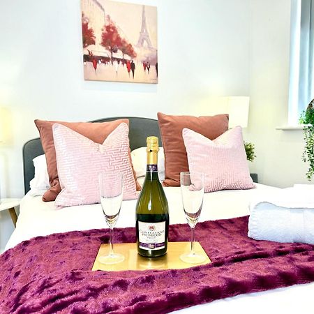 קידלינגטון Hazel 1-Bedroom Cousy Flat, Parking, Wifi, Prime Location, Close To Blenheim Palace & Oxford מראה חיצוני תמונה